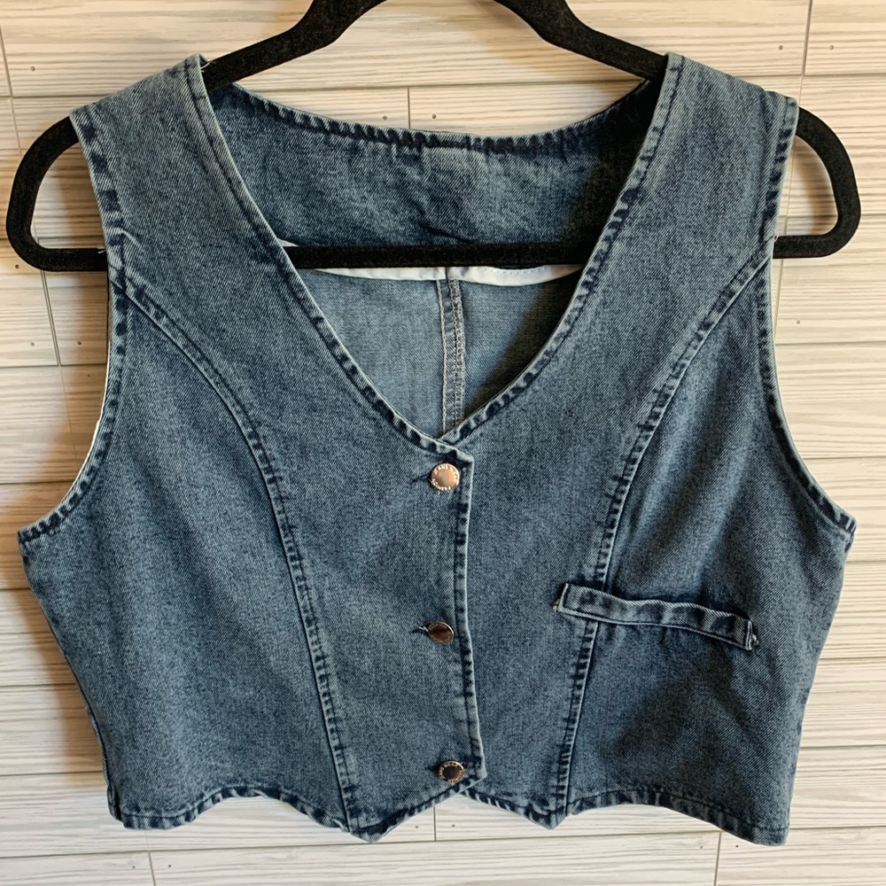 Mandarin Denim V-Neck Button Front Crop Vest - Blue